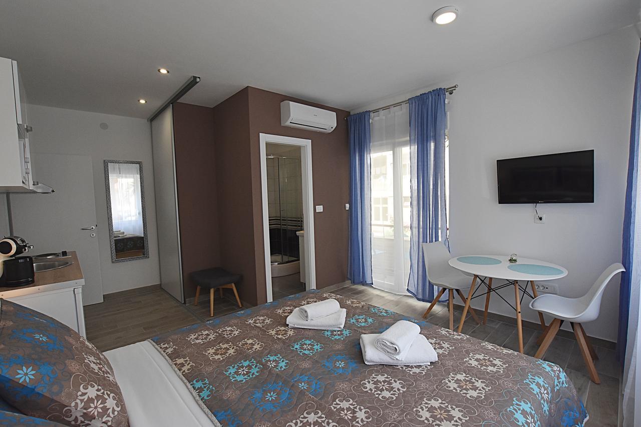 Borna & Roko Apartments Free Parking Задар Екстер'єр фото